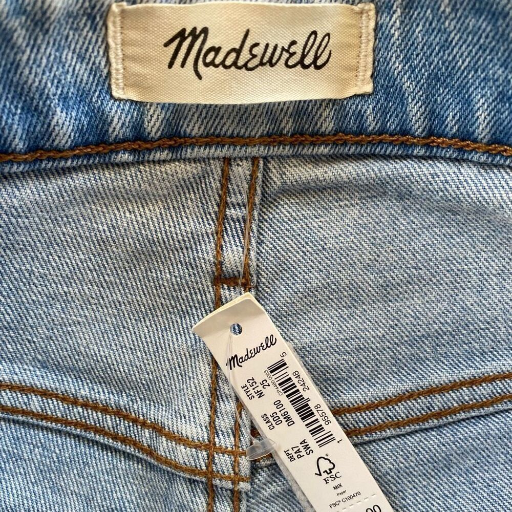 Madewell The Curvy Perfect Vintage Crop Light Wash Distressed Jean NWT Size 25 - Picture 3 of 6